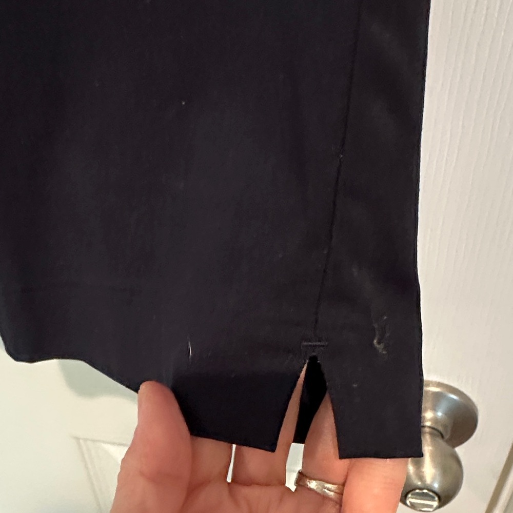 Madison Navy Women's Bermudas - Picture 4 of 10